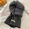 Bufanda de Invierno Nuevo Estilo con Diseño de Borde Atmosférico, Chal de Lana Tejida, Diseño Único, Versátil para Hombres y Mujeres, Calentador de Cuello para Pareja
