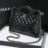 Bolso de Mujer Pequeño Estilo Chanel Bolso Estilo Diamante Nuevo Estilo Elegante Portátil Bolso de Mujer de Nicho Bolso de Hombro con Cadena Bolso Cruzado Versátil
