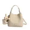 Bolso de cubo retro minimalista de gran capacidad para mujer, nuevo bolso versátil de moda 2026 para el trabajo, de hombro y cruzado, elegante