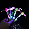 Barraca mais vendida Feira Noturna flechas voadoras fada voadora estilingue luminoso luzes coloridas espada voadora brinquedos flash de exterior para crianças atacado