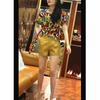 9231 Da Ai Mei Yi Yuan Verão 2026 Novo Estilo Coreano Shorts Amarelos de Manga Curta com Bainha Irregular Estampados Efeito Emagrecedor