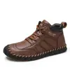 Botas Martin Masculinas de Cano Médio Transfronteiriças Outono e Inverno Novo Estilo Costura Manual Botas de Couro PU Solado Plano Antiderrapante Calçados Masculinos Casuais para Exterior
