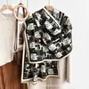 Cachecol Jacquard Dupla Face Imitação de Caxemira, Moderno e Versátil para Outono e Inverno, Xale Quente Feminino, Calor Semelhante à Caxemira e um Toque de Luxo