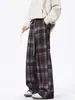 Pantalones Casuales a Cuadros para Hombre Estilo Hong Kong Marca de Moda Pantalones de Pierna Ancha Rectos con Caída Primavera y Otoño Pantalones Largos Pantalones Deportivos Retro