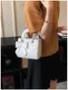 Bolsa Tote Pequena de Mão Exclusiva Super Quente Versátil com Laço Feminina 2026 Nova Sensação de Alto Padrão Bolsa Transversal de Luxo Leve de Nicho
