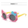 Gafas de sol para niños gafas polarizadas gafas de sol para bebé fábrica de silicona al por mayor parasol anti UV gafas de juguete de dibujos animados