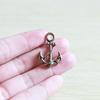 Llavero Colgante de Ancla de Latón Retro Hecho a Mano Mini Colgante de Collar para Hombre y Mujer Accesorios Decorativos Pequeños Regalos