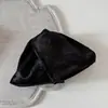 Pinza para el Cabello de Tela Triangular con Estampado en Relieve de Rosa y Lazo, Pinza de Tiburón Texturizada Semi-Atada para Recogido, Accesorio para el Cabello Estilo Nuevo