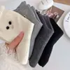 Meias de renda para outono e inverno até a panturrilha, meias fofas de desenho animado para mulheres, estilo versátil, design de bolhas, alta qualidade, estilo preppy, transmitindo uma vibe jovem e feminina