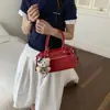 Bolso de Mano de Alta Gama Transfronterizo Estilo Motociclista para Mujer 2026 Nueva Moda Bolso de Hombro Tachonado Bolso Cruzado Retro