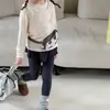 Novas leggings de outono para meninas, estilo coreano moderno, calça-saia infantil falsa de duas peças, calças de primavera e outono para bebês meninas