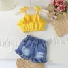 Conjunto de Verão para Meninas Estilo Novo Transfronteiriço: Conjunto de Duas Peças: Top Halter com Laço + Shorts Jeans Desfiados