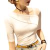 Camiseta de Ombro Caído com Design Camiseta de Manga Curta Camisa de Camada Interna Estilo Ocidental Top para Mulheres 2024 Início da Primavera Novo Estilo Manga Média