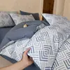 Juego de cuatro piezas de ropa de cama de gasa de doble capa 100% algodón Clase A, sábana de algodón puro, funda de edredón, juego de tres piezas para dormitorio universitario 3
