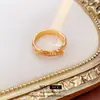 Anillo Abierto Irregular de Circonita Galvanizado en Oro Real Anillo para Dedo Índice de Nicho de Alta Gama Estilo Minimalista Joyería de Lujo Ligero de Moda