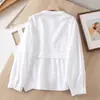 Camisa Casual Rayada de Nuevo Diseño Primavera 2026 para Mujer, Top Elegante de Nicho Blanco con Cuello Redondo para Mujer