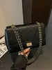 Bolso de Cadena de Lujo Ligero para Mujer 2026 Nuevo Pequeño Estilo Chanel Patrón de Diamantes Bolso de Hombro Único Cruzado Versátil Casual Pequeño Cuadrado para Mujer