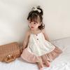 Ropa Infantil Coreana Mameluco para Bebés Niñas, Estilo Coreano Mameluco Vestido con Tirantes de Corazón Pequeño, Exclusivo Transfronterizo Algodón Puro