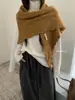 Bufanda chal triangular de mezcla de lana al por mayor transfronterizo para mujer, otoño e invierno, cálido y versátil, se puede usar como chal o bufanda tejida