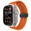 Adecuado para Apple Watch Ultra9876543210 Generación Se Orificio Transpirable Hebilla Magnética Correa de Reloj de Silicona