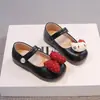 Zapatos Mary Jane de Moda Dulce para Niños Estilo Otoño 2026 Dibujos Animados Niña Pequeña Color Sólido Suela Suave Zapatos de Piel Cómodos Zapatos Casuales