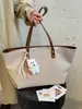Bolso retro sencillo para mujer, nuevo modelo 2026, bolso tote de alta gama, bolso de hombro y axila de gran capacidad para el trabajo