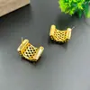 Novos Brincos de Tarraxa Minimalistas Versáteis Simples Únicos Elegantes Tecidos Retro de Nicho para Mulheres