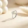 Anillo de Plata de Ley S925 Oro Rosa con Cuatro Garras y Diamante Único para Mujer, Lujo Ligero Sensación de Alta Gama, Joyería de Diseño de Nicho al por Mayor