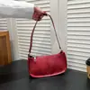 Bolso de Hombro con Remaches de Moda Otoño 2026 para Mujer, Bolso Cuadrado Pequeño Retro Simple Nuevo, Bolso Cruzado Texturizado de Moda