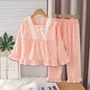Pijama Infantil Feminino Primavera e Outono Algodão Nuvem Manga Longa 2026 Crianças Grandes Menina Princesa Aluno do Ensino Fundamental Menina Roupa de Casa Estilosa
