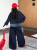 Traje de Mezclilla para Niñas 2026 Nuevo Estilo Otoño para Niños Mayores, Chaqueta con Parches a Cuadros y Pantalones de Pierna Ancha, Ropa Infantil Estilo Coreano