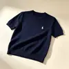 Suéter de Tricô Torcido para Mulheres, Manga Curta, Novo Estilo Primavera/Verão 2026, Pulôver Gola Redonda, Bordado de Pônei, Blusa Lisa, Fonte Direta