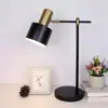 Candeeiro de mesa de cabeceira Nordic Pós-moderno Simples Criativo Sala de Estar Modelo Quarto Luz Quarto de Luxo Designer Hotel Homestay Candeeiro