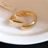 Pulsera de Actividad con Gota Retorcida Transfronteriza Europea y Americana, Pulsera de Moda y Sencilla, Lujo Ligero, Sensación de Alta Gama, Joyería de Diseñador con una Estética de Nicho