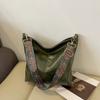 Bolso de hombro tejido tipo cubo para mujer, moderno, sencillo, informal, de gran capacidad, para el invierno de 2023