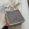 Bolsa de almuerzo de lino de mano Fresh ins para mujer 2023 Verano Bolso de mano pequeño de lino Bolso de compras de imitación de lino