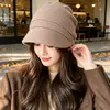Gorro de punto versátil estilo coreano para mujer, cálido y protector para las orejas para otoño e invierno, moderno, adecuado para circunferencia de cabeza grande, hace que la cara parezca más pequeña, gorro de punto