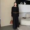 Conjunto de suéter de punto holgado de cuello redondo estilo coreano 2026 y conjunto de falda larga de dos piezas de hombros descubiertos, gris, talla única