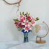 2 Flores 1 Capullo Lirio Simulación Flores Falsas 3D Ceremonia de Boda Salón de Bodas Camino Materiales Florales Decoración de Accesorios para Sala de Estar del Hogar