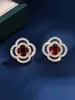 Populares Aretes de Camelia Hueca de Doble Capa con Circonita, Súper Brillantes y Elegantes, Aretes de Lujo Ligero Adecuados para el Trabajo y Citas, Estilo Versátil