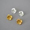 Estilo japonês e coreano Ins Metal Estilo legal Distintivo Tridimensional Quatro folhas Trevo Flor Latão Banhado a Ouro 925 Brincos de Prata Brincos para Mulheres