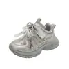 Zapatos Deportivos para Niñas 2025 Nuevos de Primavera y Otoño con Suela Suave, Zapatos Casuales para Niñas Pequeñas y Estudiantes, Zapatos tipo "Dad Shoes" para Niños de 6 a 12 años