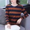 Camiseta de manga larga a rayas talla grande para mujer 2023 Nueva camiseta Primavera y Otoño Top holgado adelgazante Camisa básica para madre
