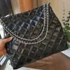 Bolsa Tote Padrão Diamante 26TB, Bolsa Hobo Fashion e Versátil, Mini Bolsa de Compras, Bolsa Feminina com Corrente Estilo Chanel, Tendência Retrô