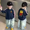 Camiseta de manga larga 100% algodón para niños, colección de otoño, camiseta interior de manga raglán, top fresco y elegante para niños mayores, camiseta con patchwork, moderna