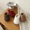 Zapatos de algodón para exteriores para niñas, inspirados en la dopamina, con forro polar, cálidos y elegantes, colección otoño/invierno 2026, pantuflas de algodón slip-on lindas y versátiles