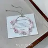Pulseira de Flores Encantadas com Contas Estilo Francês, Ins Transparente e de Alto Padrão Nicho Versátil Elegante Ajustável com Puxador para Mulheres