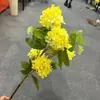 Cenário de Arranjo de Flores Artificiais Amarelas Rosas Falsas Arranjo de Flores Estilo Floresta de Casamento Flores Adereços Decorativos