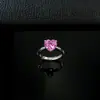 Anillo para Mujer de Plata S925 con Forma de Corazón y Diamante Rosa Sencillo Solitario Estilo Girly con Piedras Preciosas de Colores Directo de la Fábrica Fuente