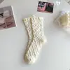 Calcetines Blancos con Encaje Jk para Mujer de Media Pantorrilla Primavera y Otoño Ins Tendencia Algodón Lindo Lolita Calcetines de Burbuja Rizados Versátiles